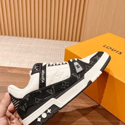 TRAINER SNEAKER