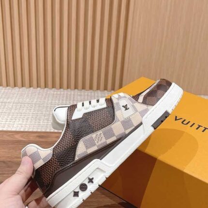 TRAINER SNEAKER
