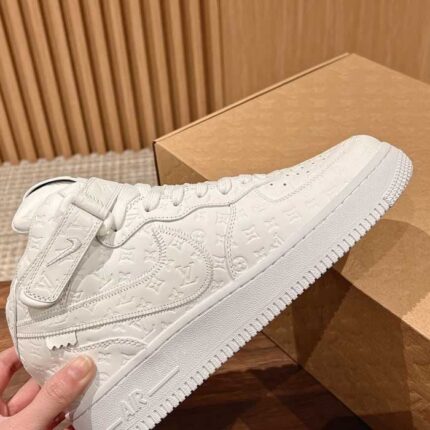 MENS AIR FORCE 1 MID BY VIRGIL ABLOH