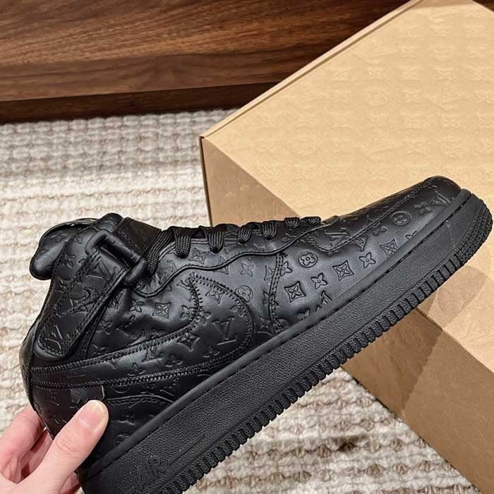 iXHvgbtBaDaSTwLR8568TLwLAXj-700x700 MENS AIR FORCE 1 MID BY VIRGIL ABLOH