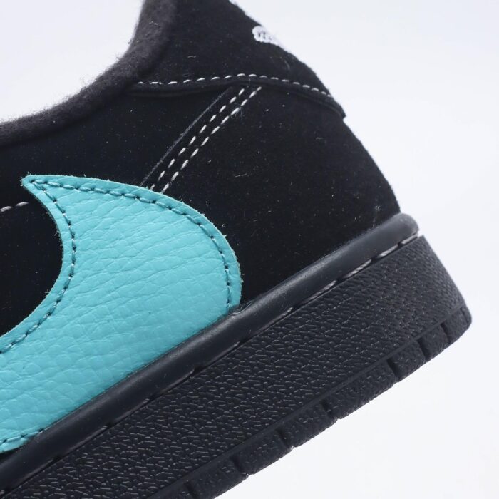 FRAGMENT DESIGN X TRAVIS SCOTT X JORDAN 1 LOW OG SP 'BLACK/GREEN TOE' - Image 7