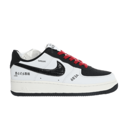 DUNK LOW ‘INITIAL D/TOYOTA AE86’