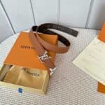 (W) Leather Belts - Image 2