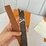 (W) Leather Belts
