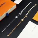 Pearls Fusion Bracelet - Image 3
