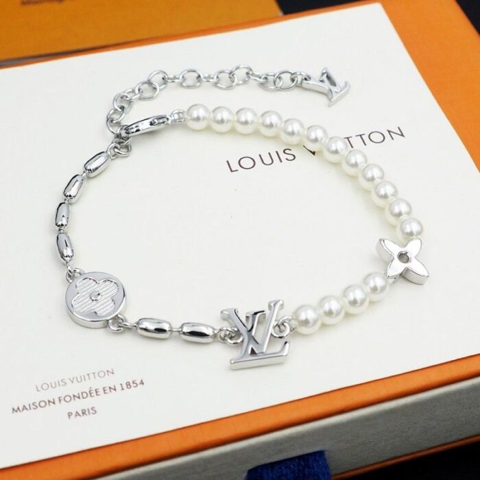 Pearls Fusion Bracelet - Image 9