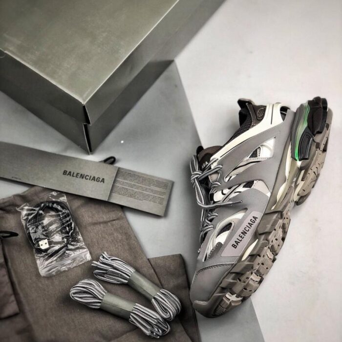 Track.3 Trainer LED ‘Gray’ - Image 5