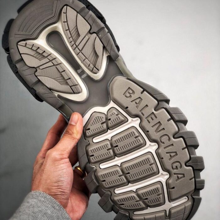 Track.3 Trainer LED ‘Gray’ - Image 8