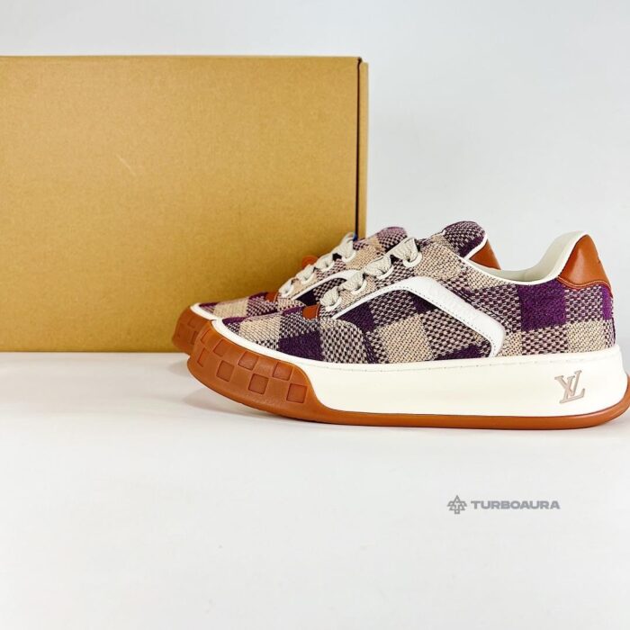 L* V Tilted Sneaker - Image 2
