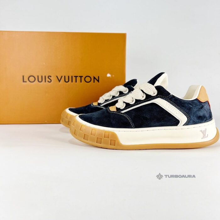 L* V Tilted Sneaker - Image 2