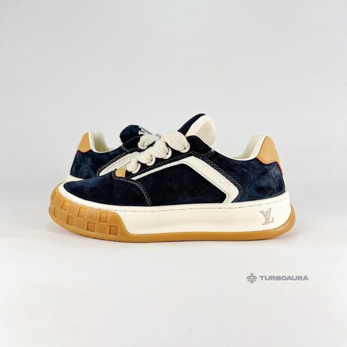 L* V Tilted Sneaker - Image 3