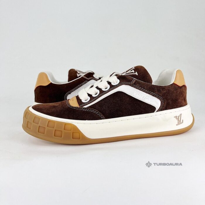 L* V Tilted Sneaker - Image 3